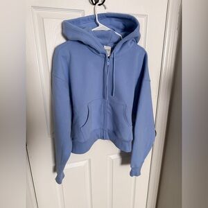 Aritzia | Cozy Sweatfleece Boyfriend Boxy Zip Hoodie in Dayflower Blue | Large